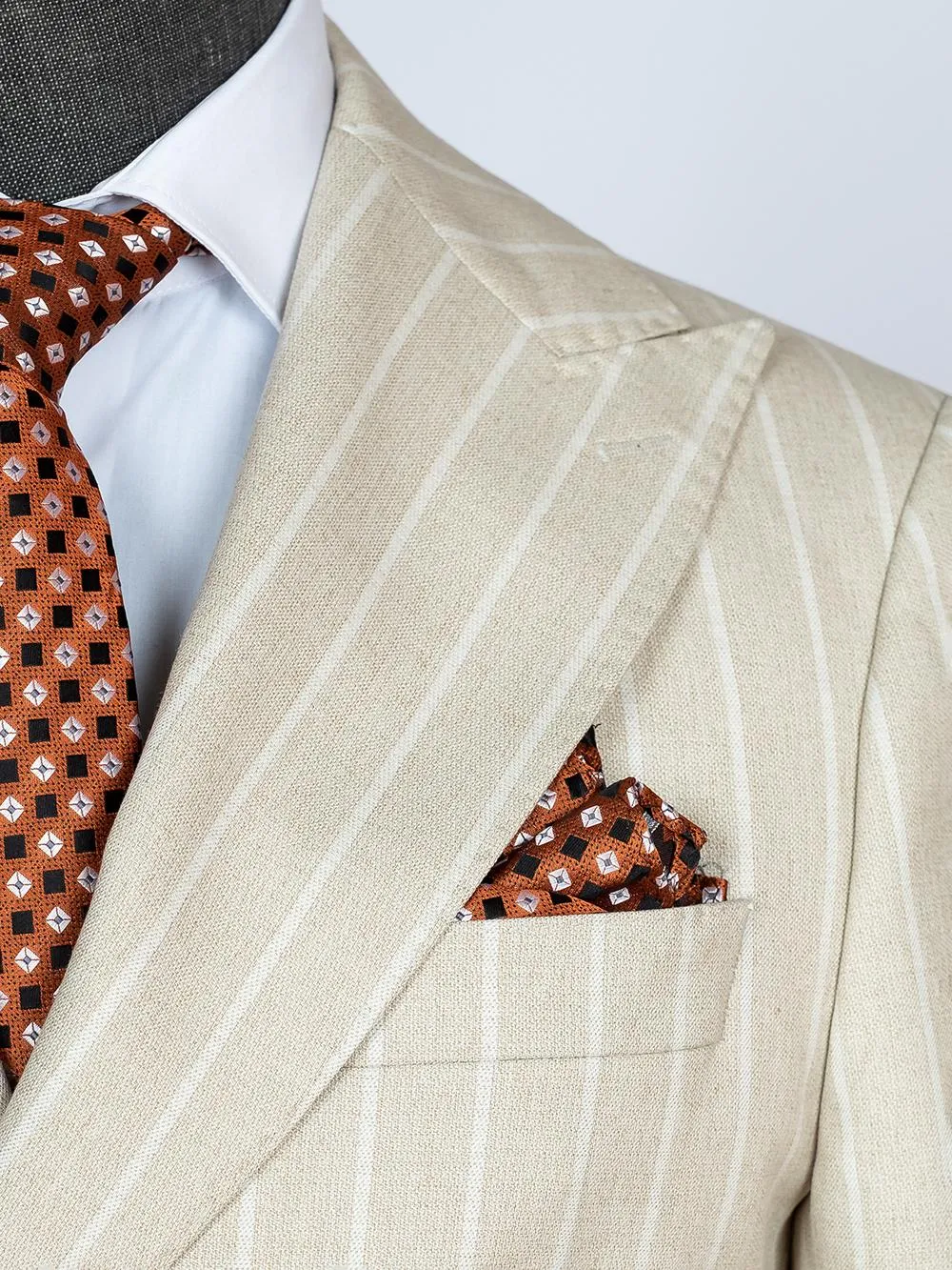 Double Breasted Off white Bespoke Men Suit Tailored