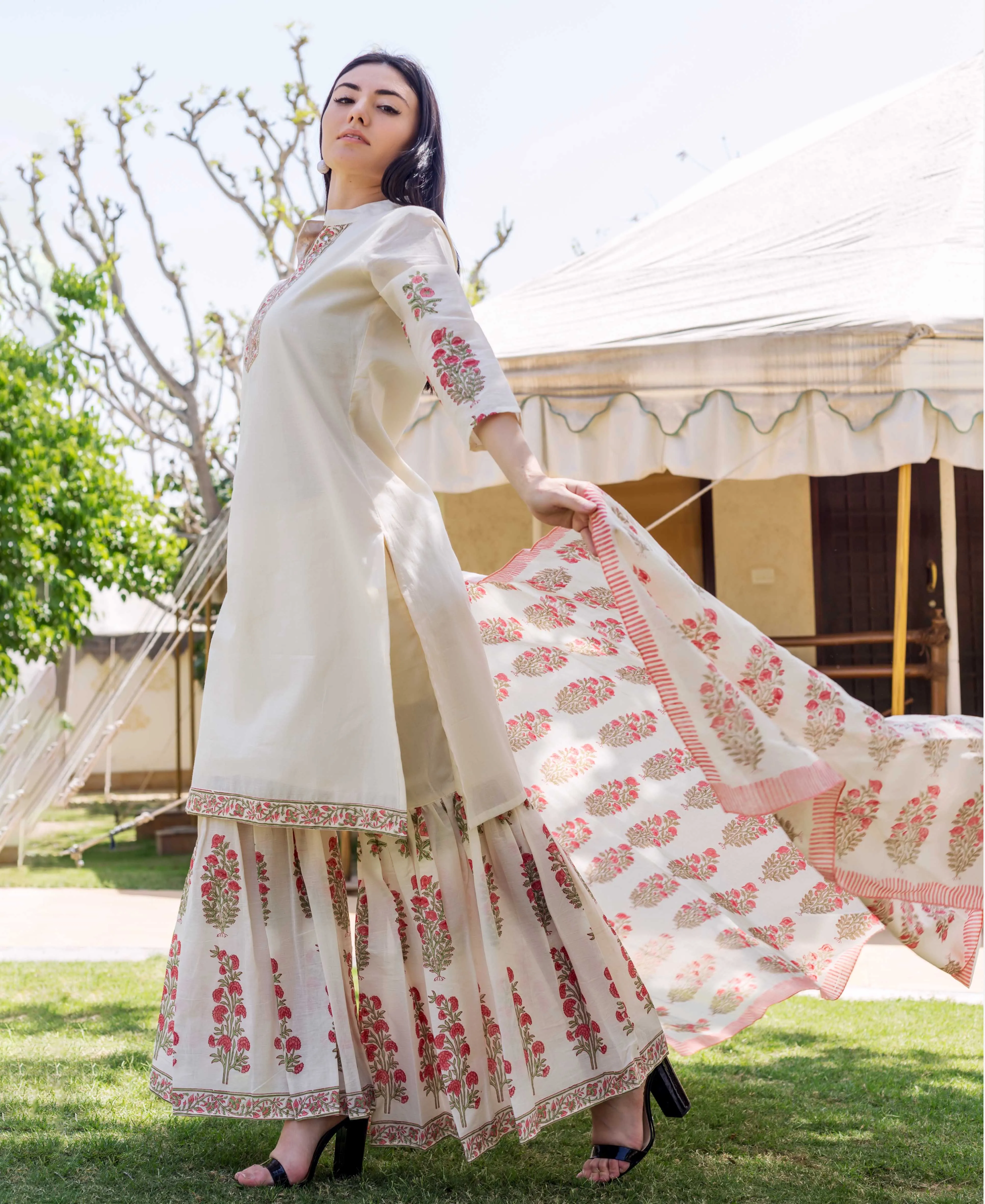 Ivory Block Printed Chanderi Dupatta